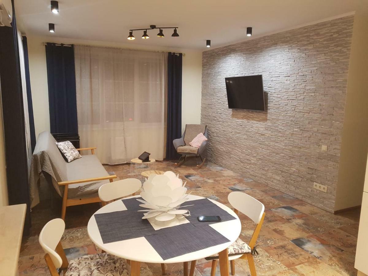 Royal House Apartment Kiev Buitenkant foto
