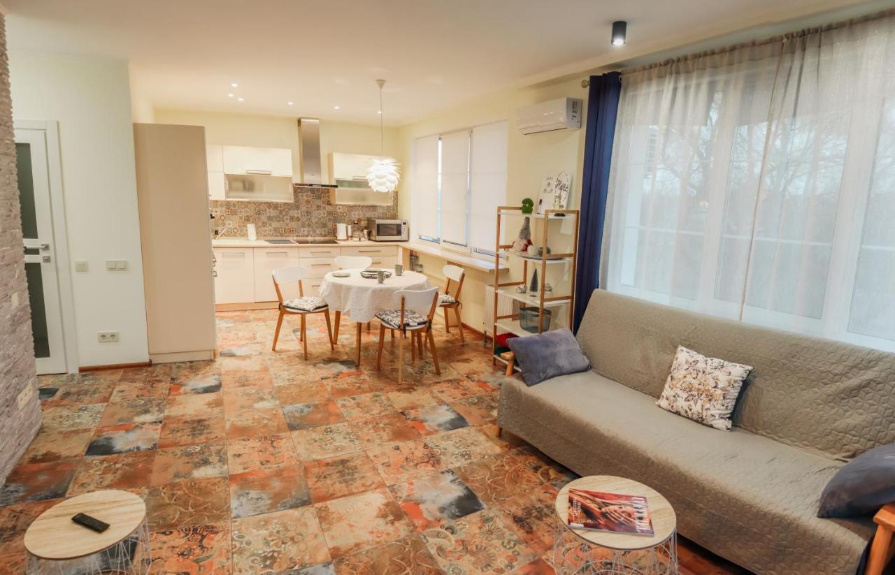Royal House Apartment Kiev Buitenkant foto